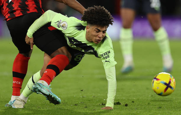 他不仅成功 他不仅成功